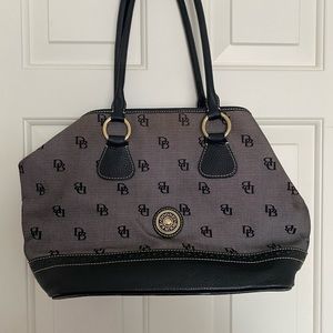 Dooney & Bourke Bag